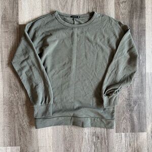 Staccato Women's Crewneck Sweater in Olive